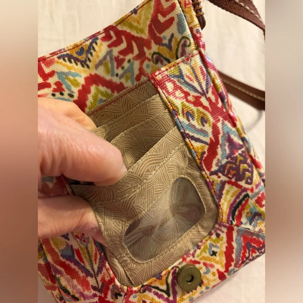 Sakroots Crossbody Bag❤️🤎🧡🤍💛🩵💜 - Picture 8 of 15